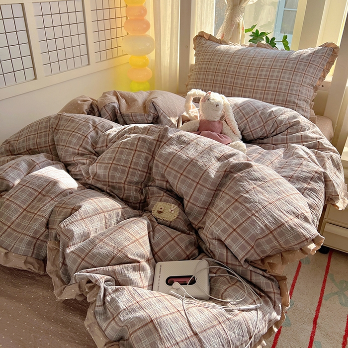 91家纺网 家纺一手货源 找家纺 春光里 2025新款高克重皱皱纱学生床三件套 苏格兰格