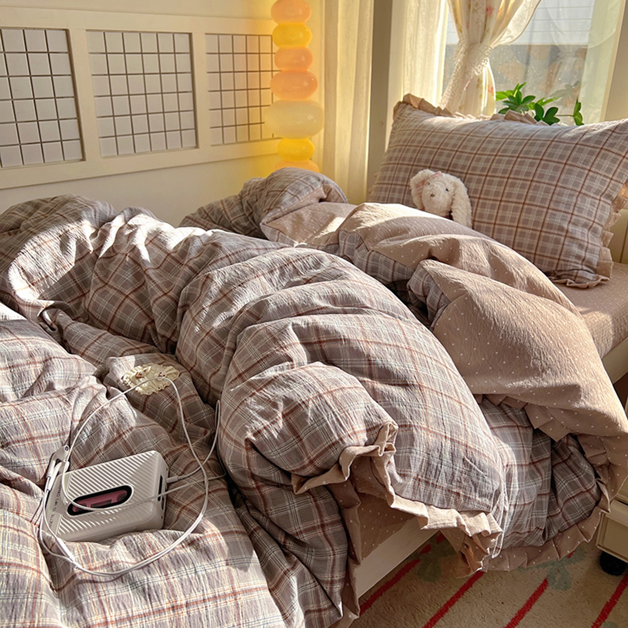 91家纺网 家纺一手货源 找家纺 春光里 2025新款高克重皱皱纱学生床三件套 苏格兰格