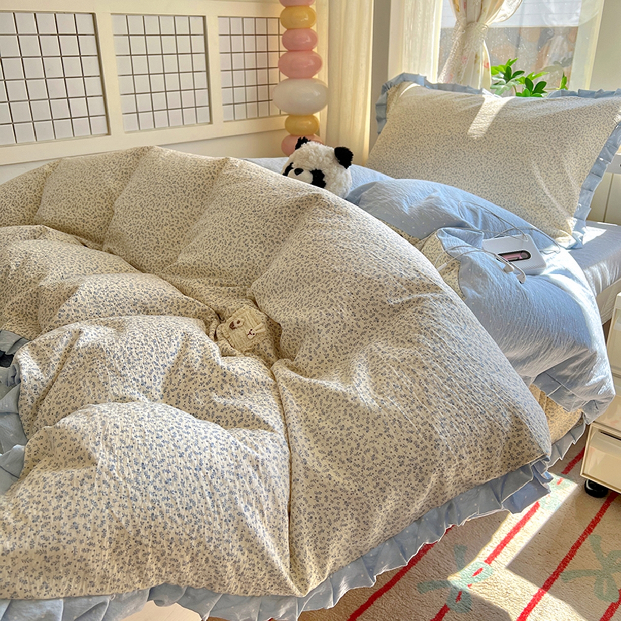 91家纺网 家纺一手货源 找家纺 春光里 2025新款高克重皱皱纱学生床三件套 碎蓝