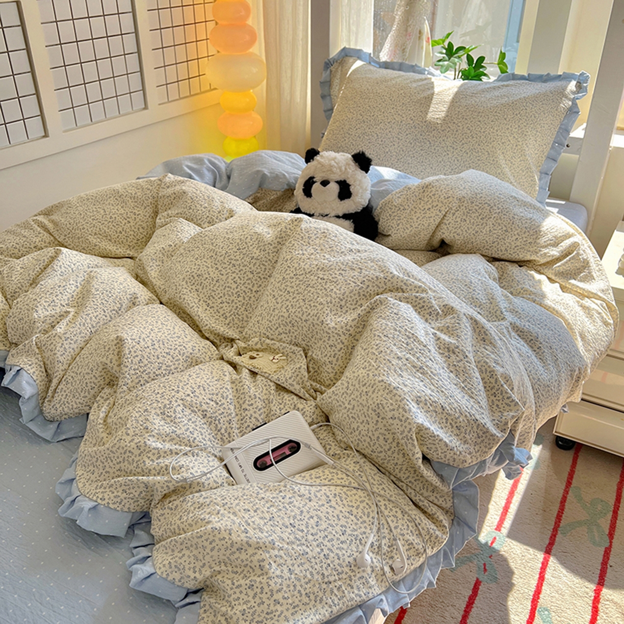 91家纺网 家纺一手货源 找家纺 春光里 2025新款高克重皱皱纱学生床三件套 碎蓝