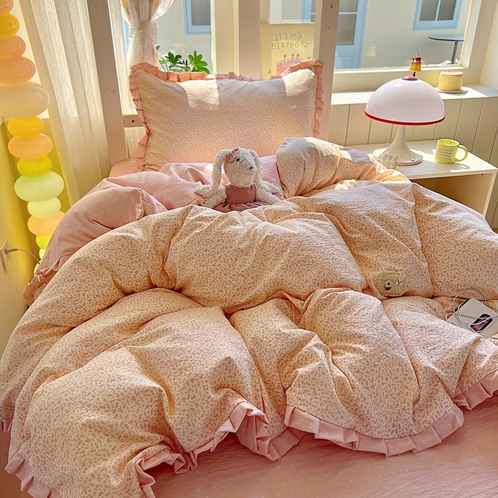 91家纺网 家纺一手货源 找家纺 春光里 2025新款高克重皱皱纱学生床三件套 桃桃