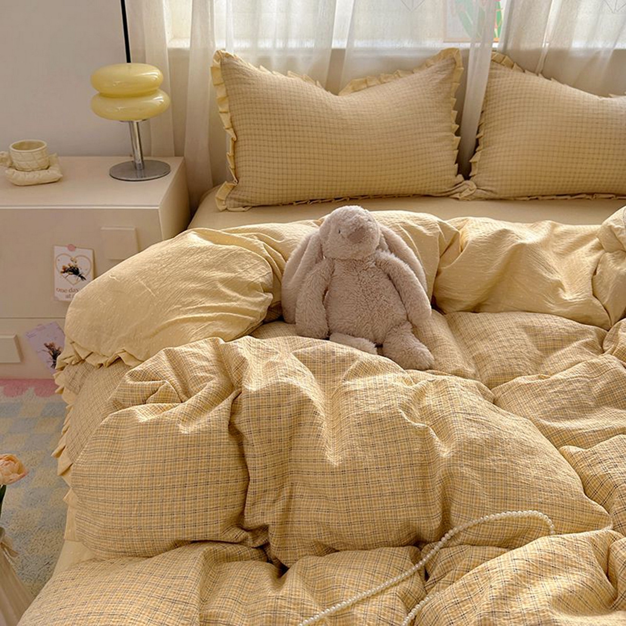 91家纺网 家纺一手货源 找家纺 春光里 2025新款高克重皱皱纱四件套 夏日黄格