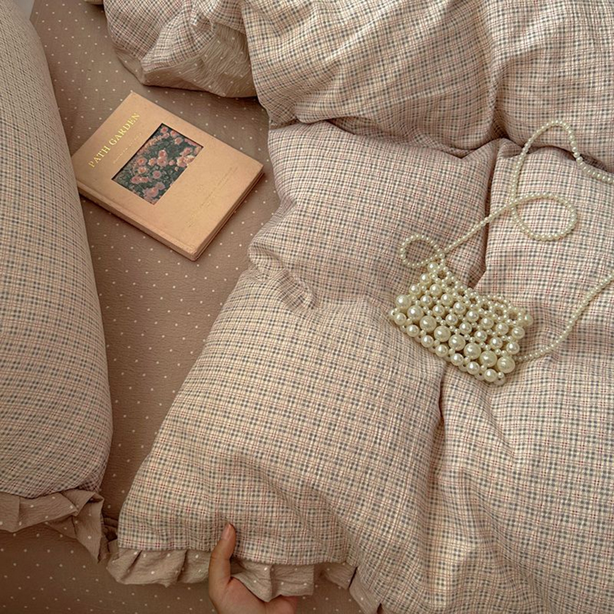 91家纺网 家纺一手货源 找家纺 春光里 2025新款高克重皱皱纱四件套 英伦格