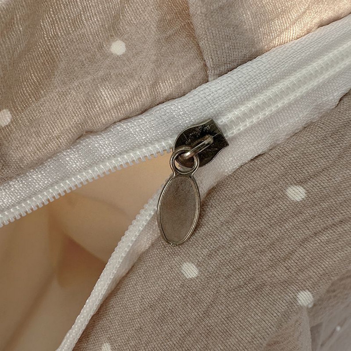 91家纺网 家纺一手货源 找家纺 春光里 2025新款高克重皱皱纱四件套 英伦格