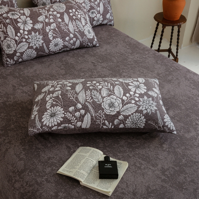 91家纺网 家纺一手货源 找家纺 大境 2025秋冬新款加厚复古风多层纱轻磨毛四件套 意境