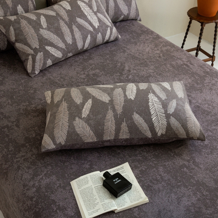 91家纺网 家纺一手货源 找家纺 大境 2025秋冬新款加厚复古风多层纱轻磨毛四件套 大羽