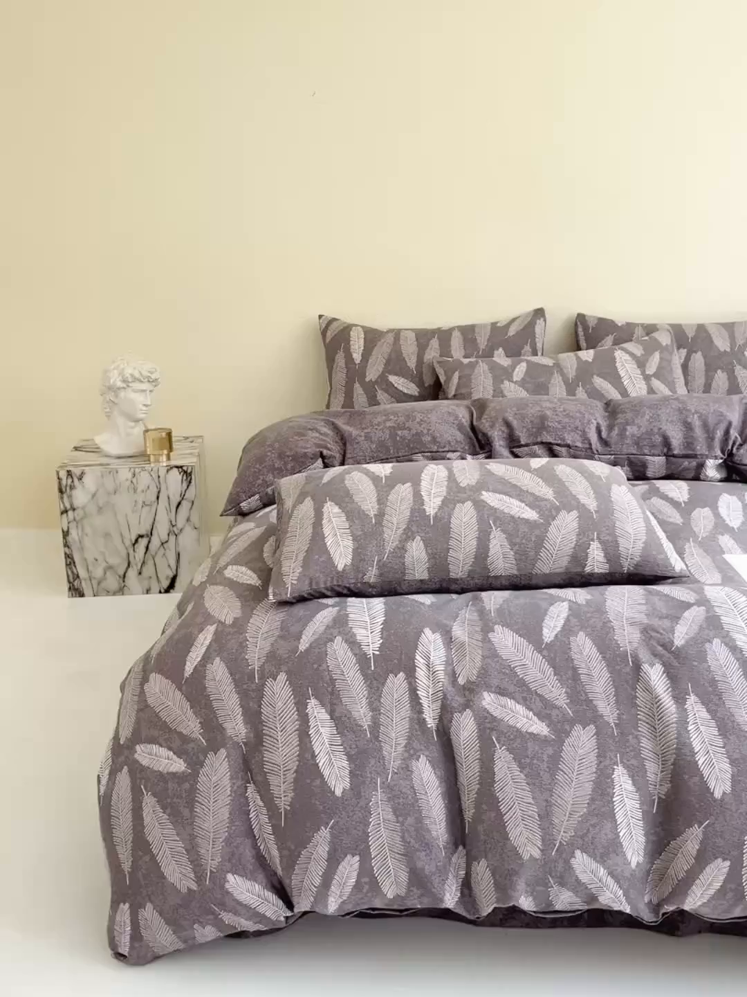 91家纺网 家纺一手货源 找家纺 大境 2025秋冬新款加厚复古风多层纱轻磨毛四件套 大羽