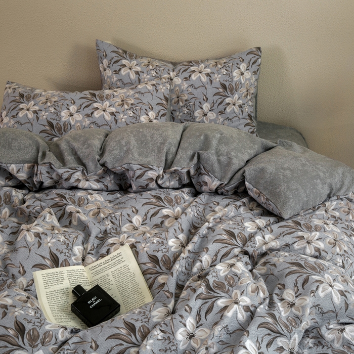 91家纺网 家纺一手货源 找家纺 大境 2025秋冬新款加厚复古风多层纱轻磨毛四件套 黛秋