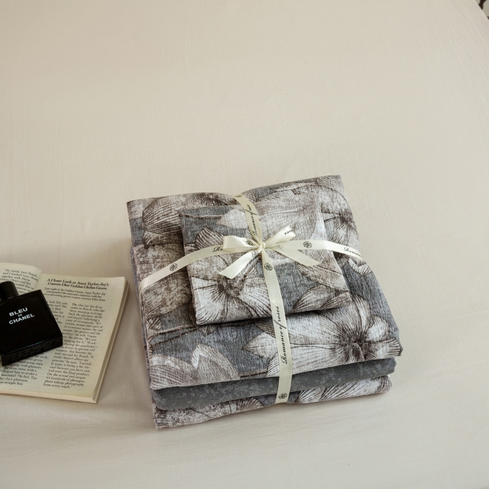 91家纺网 家纺一手货源 找家纺 大境 2025秋冬新款加厚复古风多层纱轻磨毛四件套 洛蔓