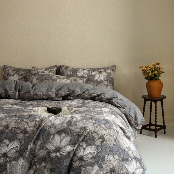 91家纺网 家纺一手货源 找家纺 大境 2025秋冬新款加厚复古风多层纱轻磨毛四件套 洛蔓