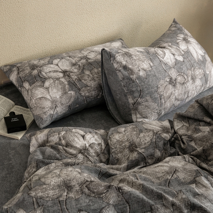 91家纺网 家纺一手货源 找家纺 大境 2025秋冬新款加厚复古风多层纱轻磨毛四件套 洛蔓