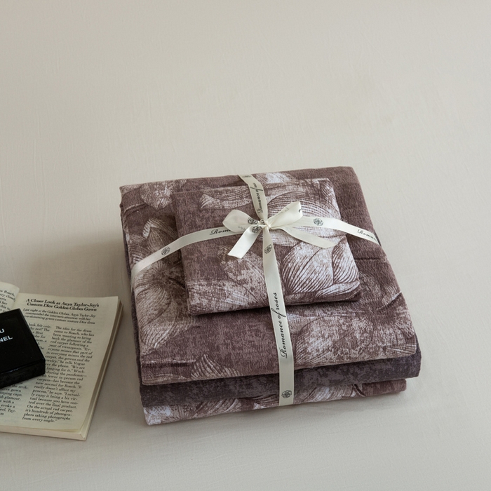 91家纺网 家纺一手货源 找家纺 大境 2025秋冬新款加厚复古风多层纱轻磨毛四件套 梦时光