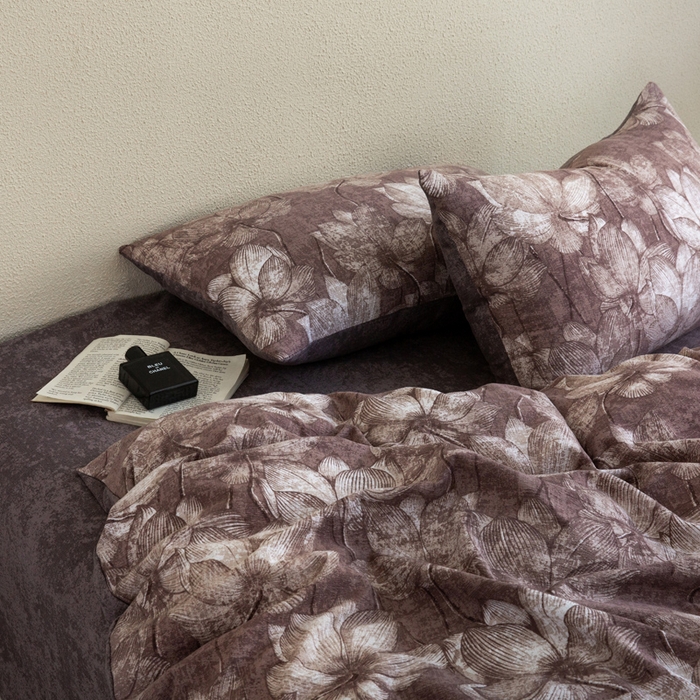 91家纺网 家纺一手货源 找家纺 大境 2025秋冬新款加厚复古风多层纱轻磨毛四件套 梦时光