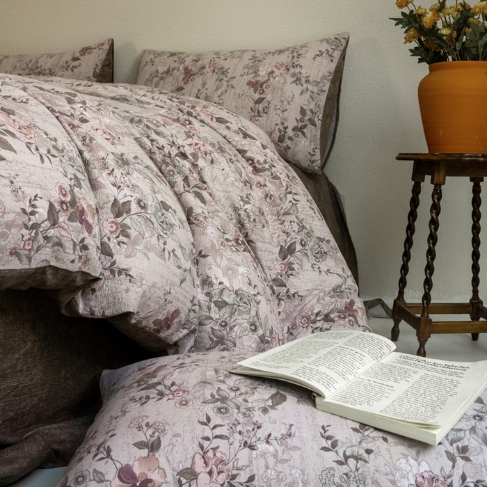 91家纺网 家纺一手货源 找家纺 大境 2025秋冬新款加厚复古风多层纱轻磨毛四件套 云水谣