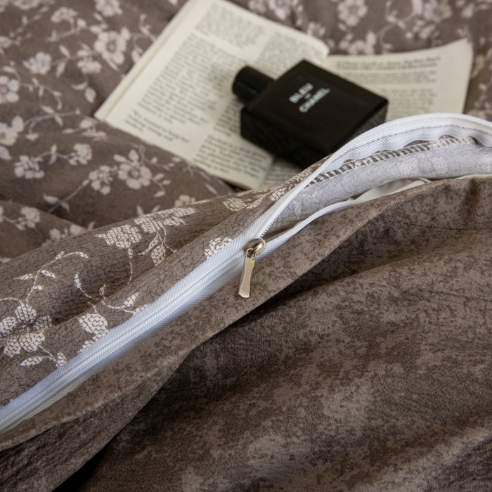 91家纺网 家纺一手货源 找家纺 大境 2025秋冬新款加厚复古风多层纱轻磨毛四件套 知否