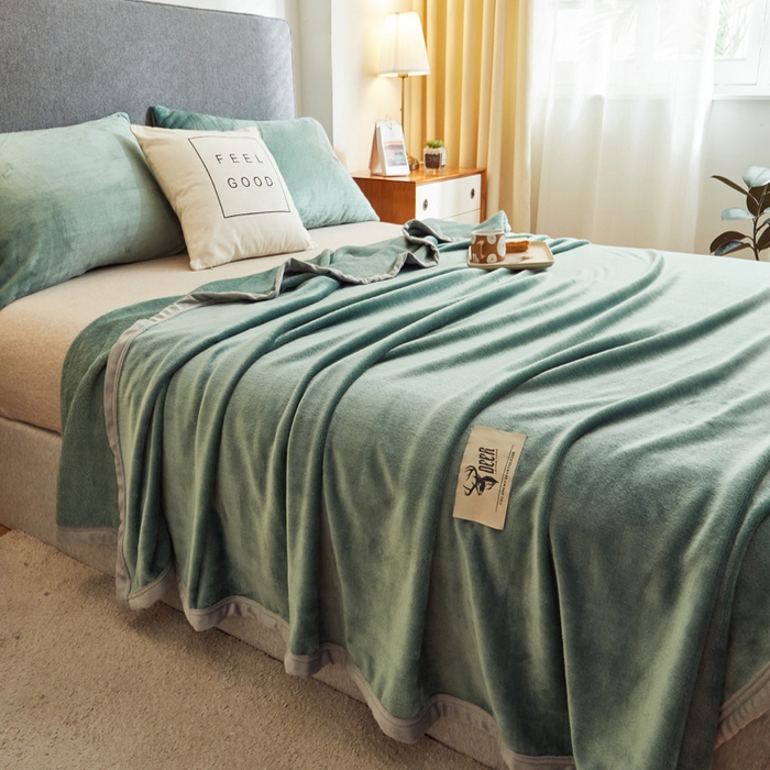 91家纺网 家纺一手货源 找家纺 宅部落 2025新款牛奶绒毛毯毯子300克云貂绒盖毯系列-纯色 墨绿