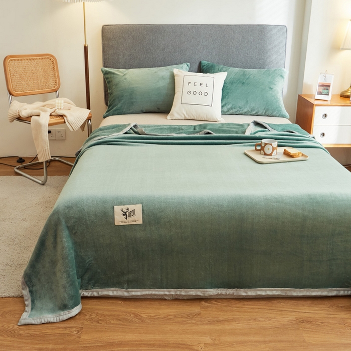 91家纺网 家纺一手货源 找家纺 宅部落 2025新款牛奶绒毛毯毯子300克云貂绒盖毯系列-纯色 墨绿
