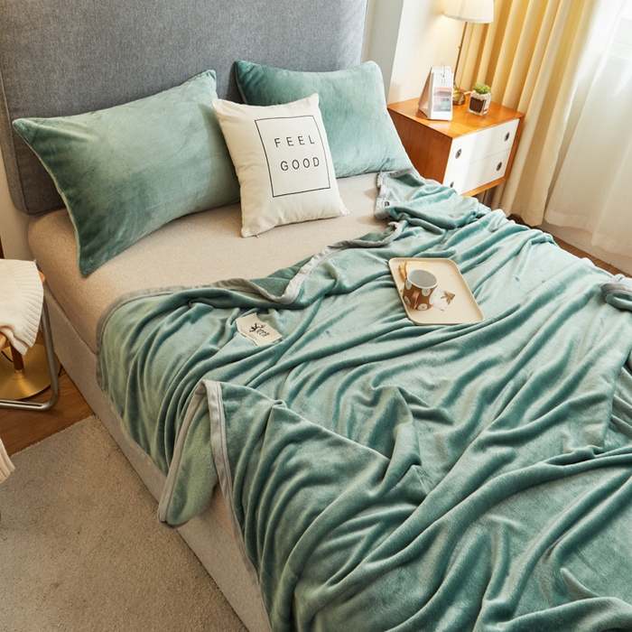 91家纺网 家纺一手货源 找家纺 宅部落 2025新款牛奶绒毛毯毯子300克云貂绒盖毯系列-纯色 墨绿