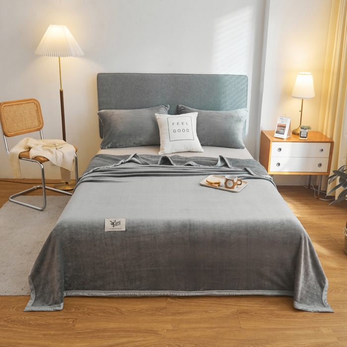 91家纺网 家纺一手货源 找家纺 宅部落 2025新款牛奶绒毛毯毯子300克云貂绒盖毯系列-纯色 深灰