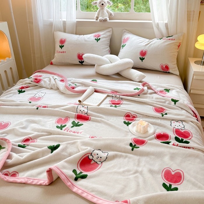 91家纺网 家纺一手货源 找家纺 宅部落 2025新款牛奶绒毛毯毯子300克云貂绒盖毯系列-印花 郁金香小免