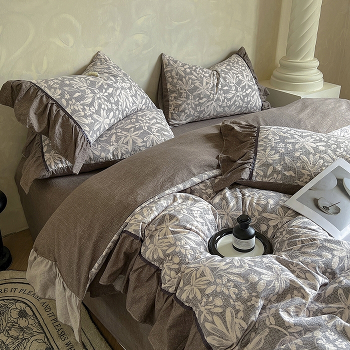 91家纺网 家纺一手货源 找家纺 春光里 2025新款高克重亚麻皱皱纱四件套 雾岛