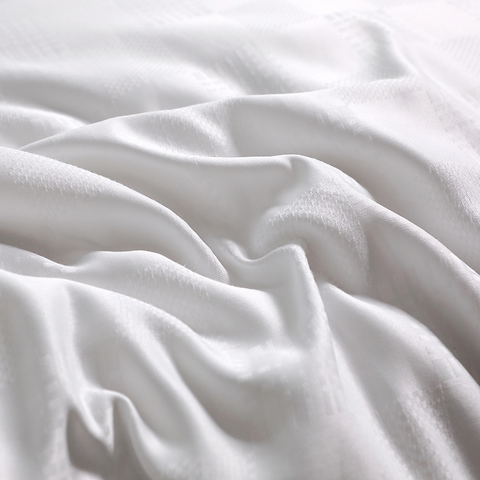 91家纺网 家纺一手货源 找家纺 锦绣家纺 2025新款蚕丝被 白色