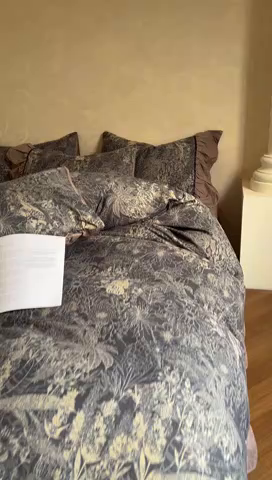 91家纺网 家纺一手货源 找家纺 春光里 2025新款高克重亚麻皱皱纱四件套 秘境