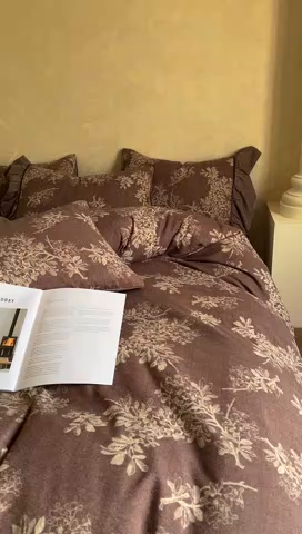 91家纺网 家纺一手货源 找家纺 春光里 2025新款高克重亚麻皱皱纱四件套 暮色