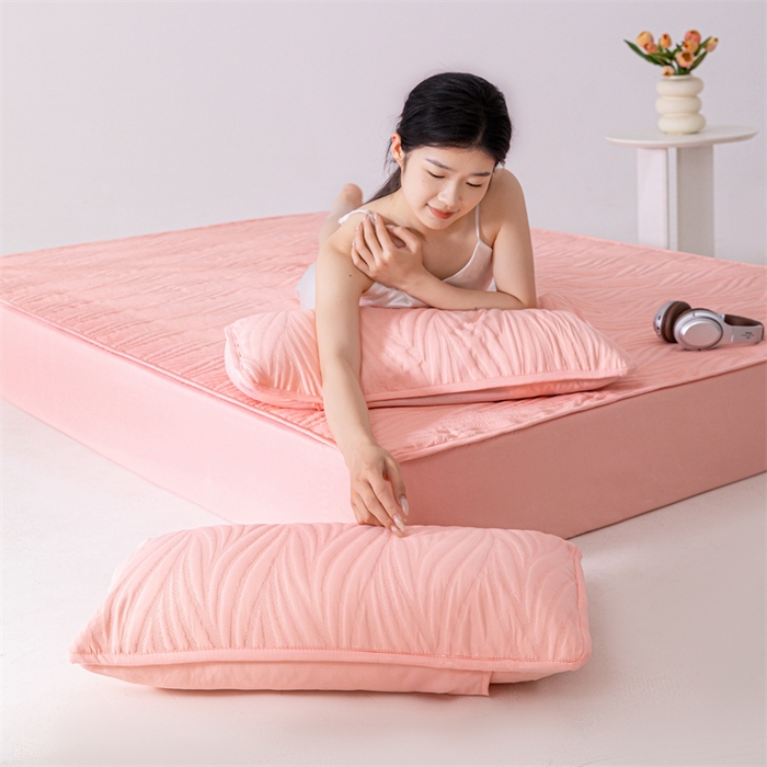 91家纺网 家纺一手货源 找家纺 北极情 2025新款A类原棉大豆夹棉床笠 粉玉