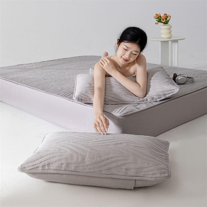 91家纺网 家纺一手货源 找家纺 北极情 2025新款A类原棉大豆夹棉床笠 浅灰