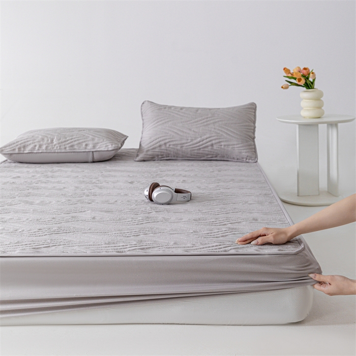 91家纺网 家纺一手货源 找家纺 北极情 2025新款A类原棉大豆夹棉床笠 浅灰