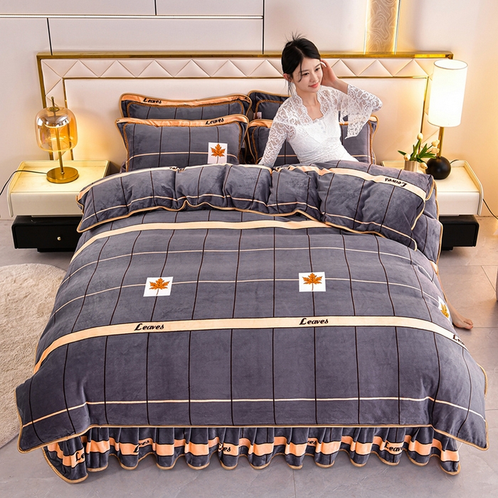 91家纺网 家纺一手货源 找家纺 硕喜 2025新款新8.5斤法莱绒四件套珊瑚牛奶金貂绒四件套床裙款 格调枫桦