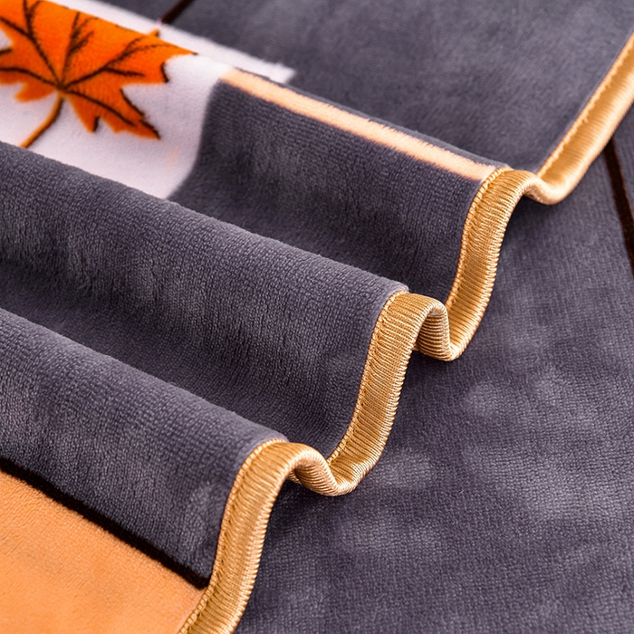 91家纺网 家纺一手货源 找家纺 硕喜 2025新款新8.5斤法莱绒四件套珊瑚牛奶金貂绒四件套床裙款 格调枫桦