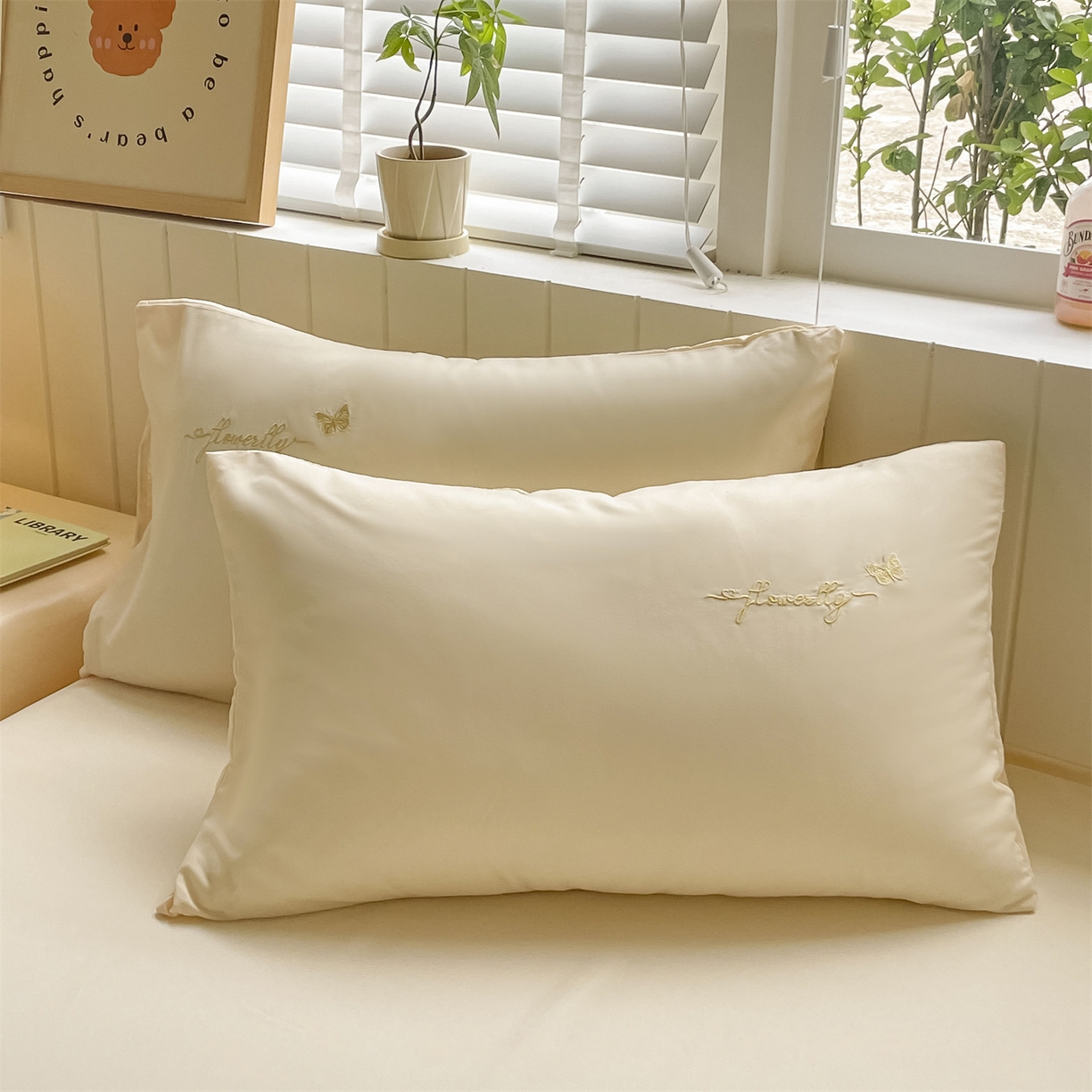 91家纺网 家纺一手货源 找家纺 （总）义博家纺 2025新款A类云朵刺绣四件套-蝴蝶