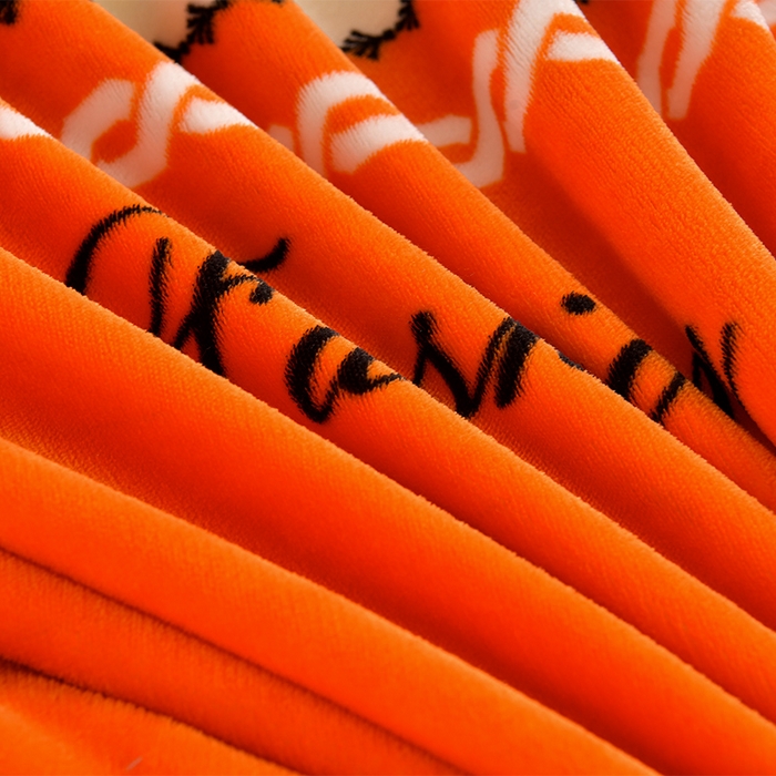 91家纺网 家纺一手货源 找家纺 硕喜 2025新款学生宿舍床系列牛奶绒学生三件套 穗穗平安