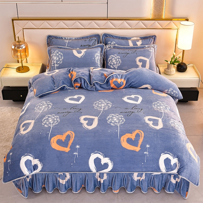 91家纺网 家纺一手货源 找家纺 硕喜 2025新款新8.5斤法莱绒四件套珊瑚牛奶金貂绒四件套床裙款 心心相印