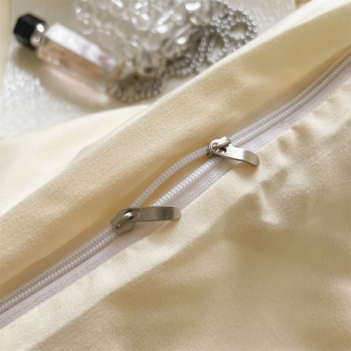 91家纺网 家纺一手货源 找家纺 （总）义博家纺 2025新款A类云朵刺绣四件套-蝴蝶