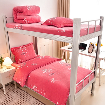 91家纺网 家纺一手货源 找家纺 （总）硕喜 2025新款学生宿舍床系列牛奶绒学生三件套