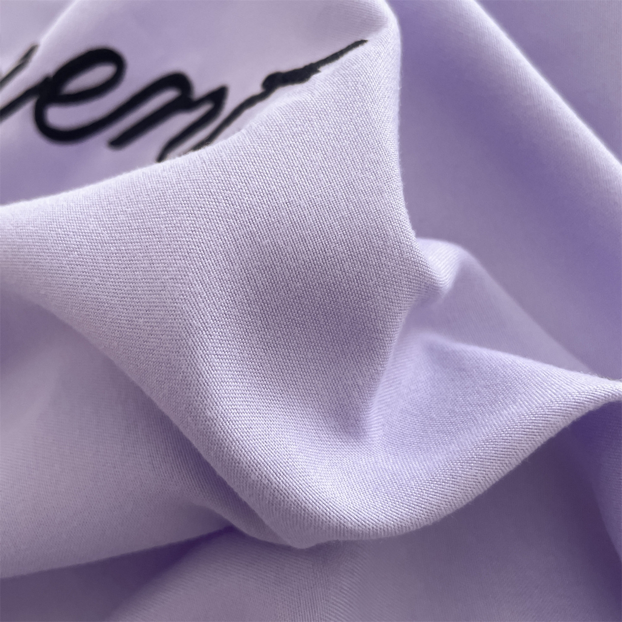 91家纺网 家纺一手货源 找家纺 （总）义博家纺 2025新款A类刺绣四件套-羽毛