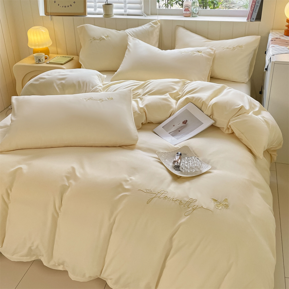 91家纺网 家纺一手货源 找家纺 （总）义博家纺 2025新款A类云朵刺绣四件套-蝴蝶