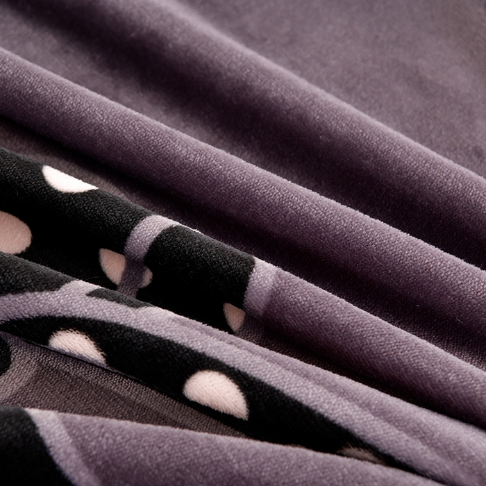 91家纺网 家纺一手货源 找家纺 硕喜 2025新款新8.5斤法莱绒四件套珊瑚牛奶金貂绒四件套床裙款 蝶恋花