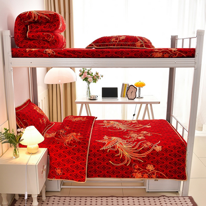 91家纺网 家纺一手货源 找家纺 硕喜 2025新款学生宿舍床系列牛奶绒学生三件套 鸾凤和鸣