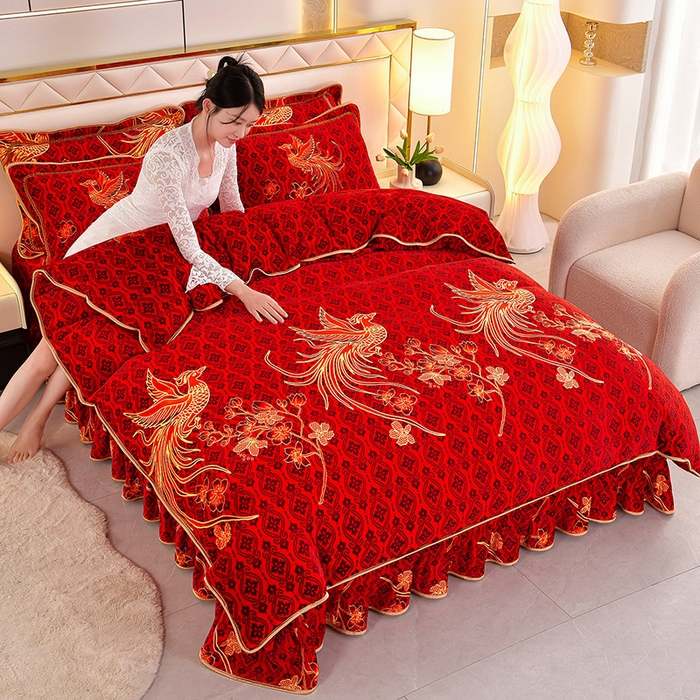 91家纺网 家纺一手货源 找家纺 硕喜 2025新款新8.5斤法莱绒四件套珊瑚牛奶金貂绒四件套床裙款 鸾凤和鸣
