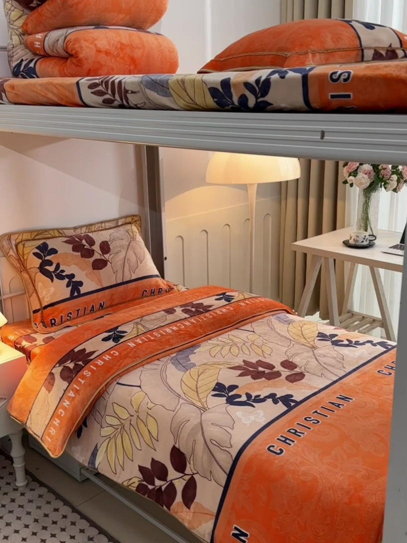 91家纺网 家纺一手货源 找家纺 硕喜 2025新款学生宿舍床系列牛奶绒学生三件套 金枝玉叶