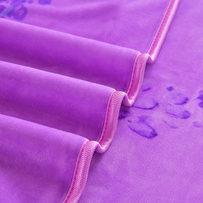 91家纺网 家纺一手货源 找家纺 硕喜 2025新款学生宿舍床系列牛奶绒学生三件套 紫罗兰