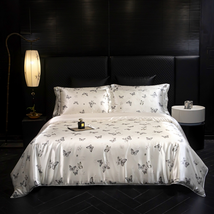 91家纺网 家纺一手货源 找家纺 2025新款夏季高端轻奢丝滑裸睡丝绸冰丝豹纹数码印花水洗真丝天丝高级感四件套