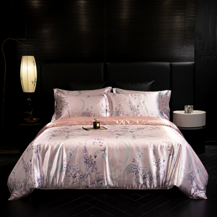 91家纺网 家纺一手货源 找家纺 2025新款夏季高端轻奢丝滑裸睡丝绸冰丝豹纹数码印花水洗真丝天丝高级感四件套