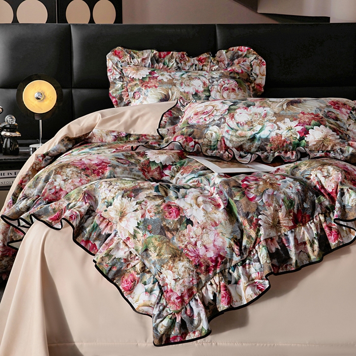 91家纺网 家纺一手货源 找家纺 找底底家纺 2025新款御锦棉印花四件套系列 复古花园