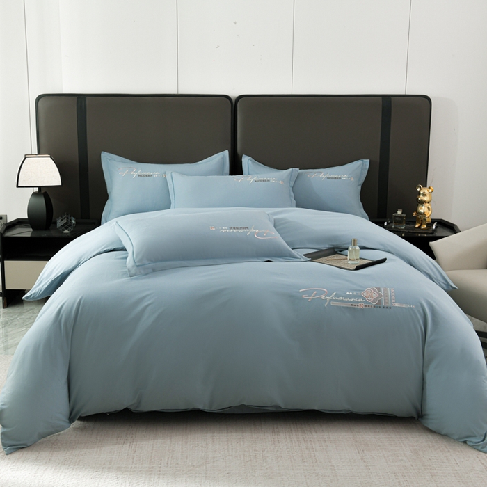 91家纺网 家纺一手货源 找家纺 U品汇 2025新品40S长绒棉加厚全棉纯棉陶瓷磨毛刺绣花四件套100%棉碳素磨毛 碧海蓝天-月光蓝