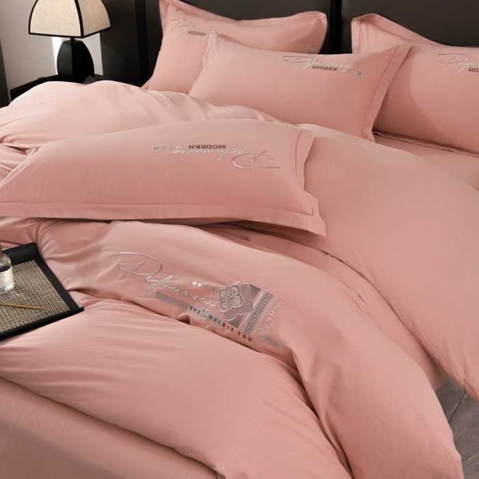 91家纺网 家纺一手货源 找家纺 （总）U品汇 2025新品40S长绒棉加厚全棉纯棉陶瓷磨毛刺绣花四件套100%棉碳素磨毛